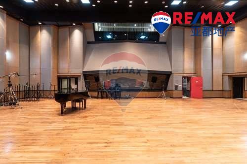 亚洲第一的世界级标准音乐工作室 World-class Music Studio best in Asia