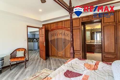 芭提雅帕山塔莱三期126平方米1卧2卫出售 View Talay Residence 3