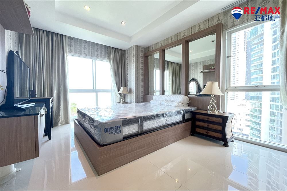 芭提雅南塔莱海景公寓40平方米1卧1卫出售 Nam Talay 40 SQ.M. 1 Bedroom for Sale