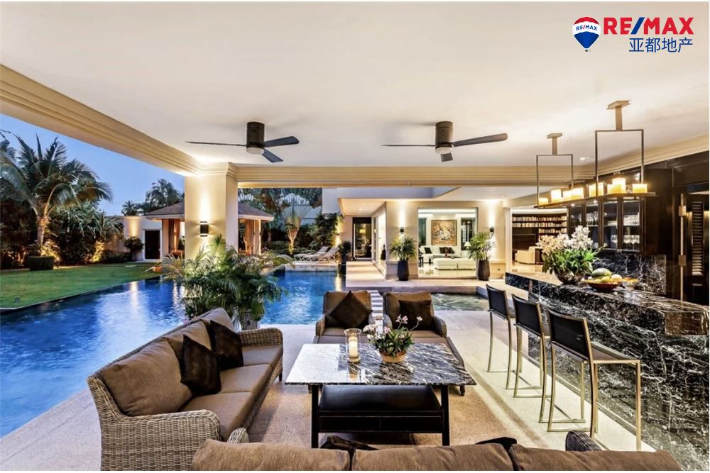 芭提雅汇雅泳池别墅1092平方米8卧8卫出售 Luxury Pool Villa For Sale