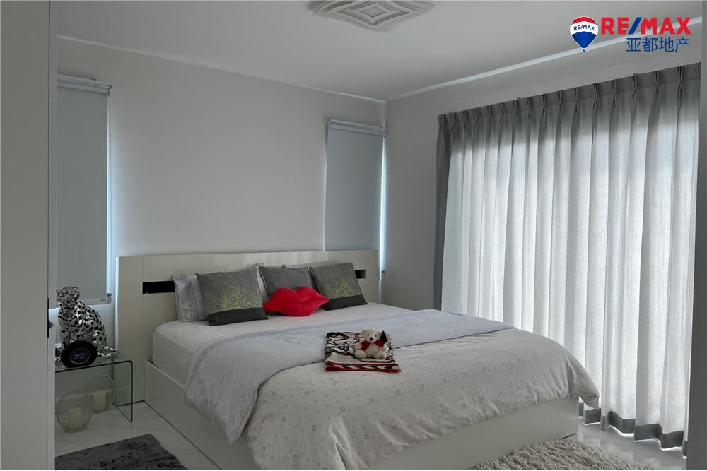 芭提雅苏帕莱海景公寓85平方米2卧2卫出售 2 Bedroom Condo for Sale Supalai Mare