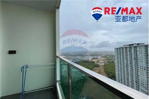 芭提雅中天海景公寓35平方米1卧1卫出售 Sea View 1 Bedroom for Sale Dusit Grand Condo View