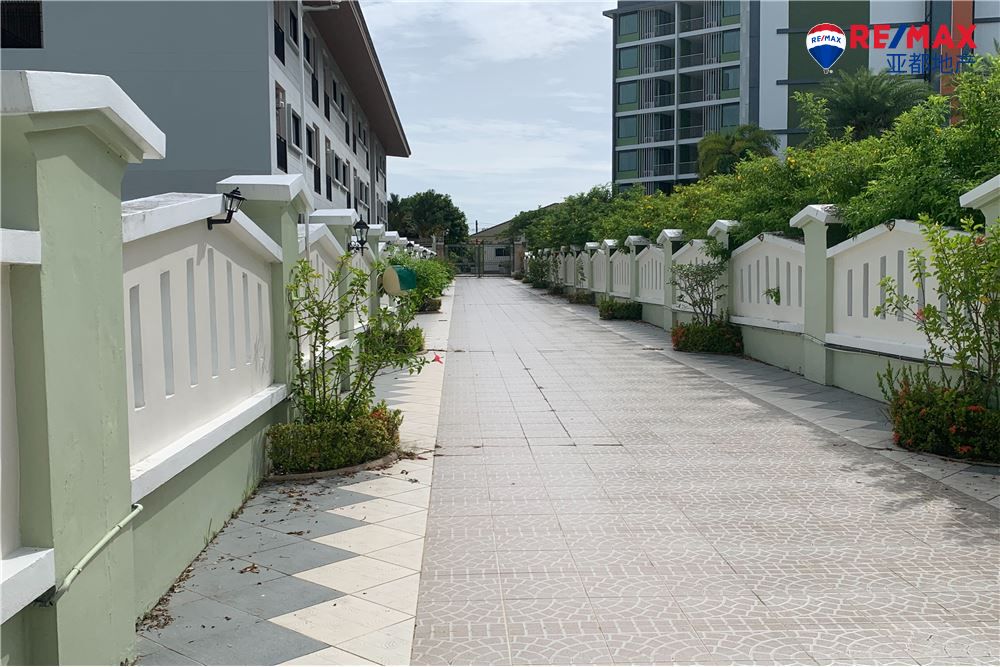 芭提雅那歌私人花园屋220平方米2卧2卫出售 Single House for Sale & Rent at Naklua Pattaya