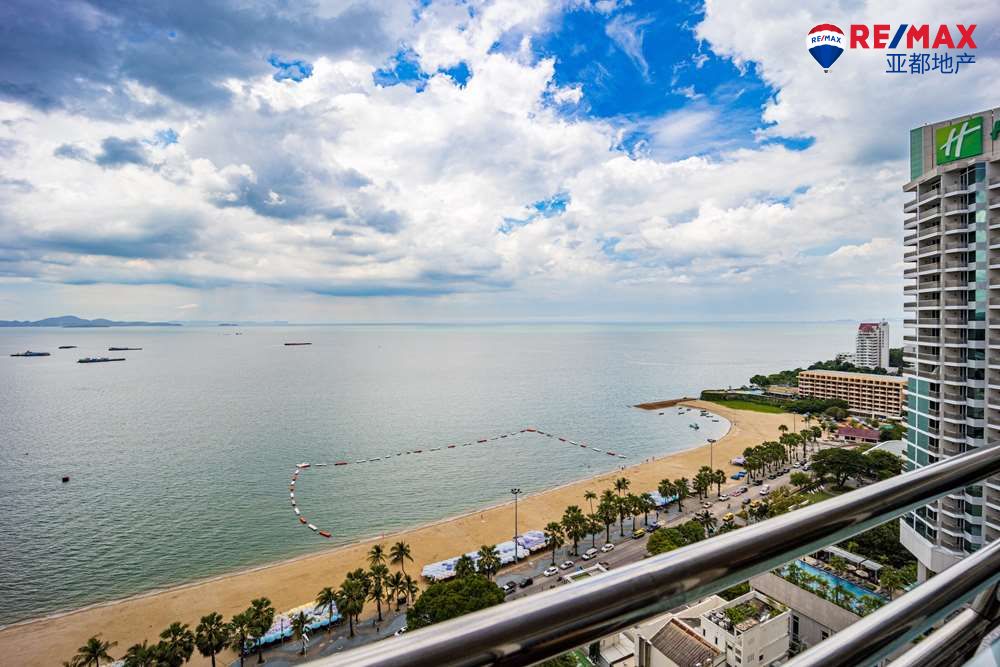 芭提雅市中心豪华海景公寓157平方米2卧3卫出售 Panorama Sea View 2 Bedroom for Sale in Pattaya