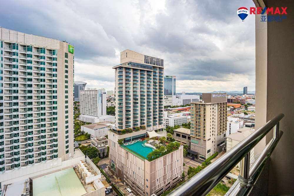 芭提雅市中心豪华海景公寓157平方米2卧3卫出售 Panorama Sea View 2 Bedroom for Sale in Pattaya