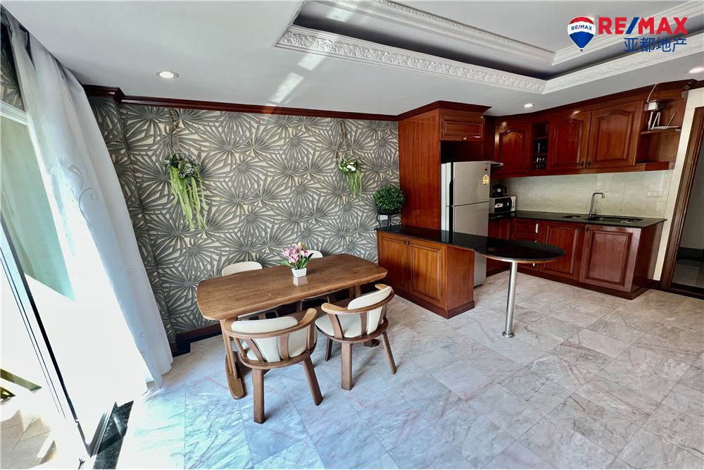 芭堤雅帕山东方花园公寓70平方米一居室出售 Siam Oriental 70 Sq.M. One Bedroom for Sale