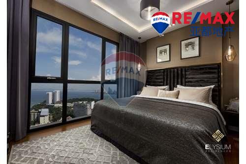 芭提雅伊莉香酒店式公寓71平方米2卧2卫出售 Luxury Decorated 2 Bedroom - Elysium Residences