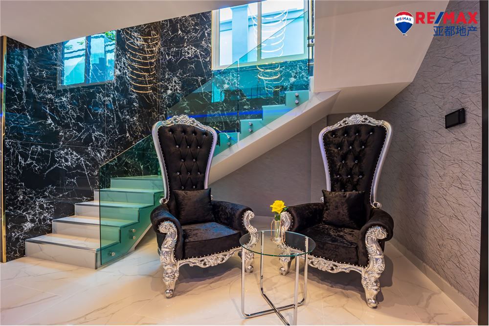 芭提雅大象村顶级庄园1200平方米10卧10卫别墅 Luxury Estate at its Finest at Siam Royal View 