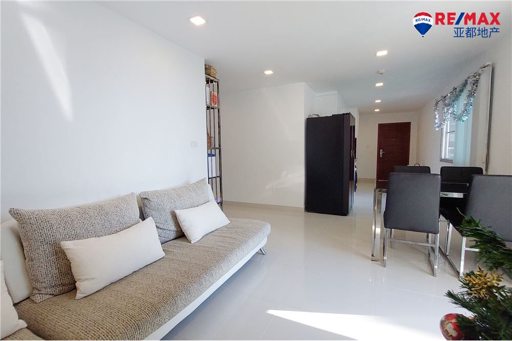 芭提雅皇家公园公寓90平方米2卧2卫出售 2 Bedroom Apartment in Park Royal 3 Pratumnak