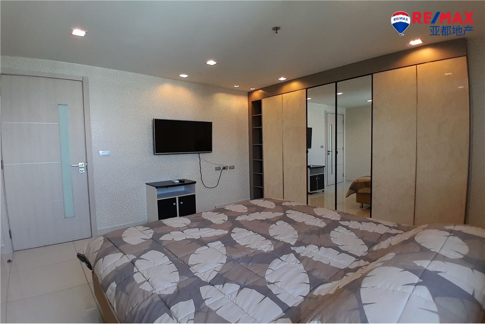 芭提雅旺阿玛特公寓96平方米2卧2卫出售 Luxury 2 Bedrooms in Wongamat Tower for Sale
